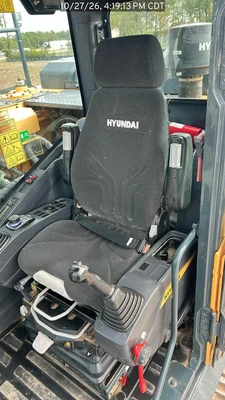 Used 2023 HYUNDAI HX210AL Excavators Texas US | National Equipment Dealers #1422423