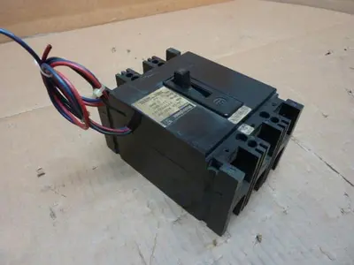 USED WESTINGHOUSE ...4975D71G44 (CAN'T READ)