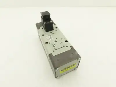 Aventics R432006321 Pneumatic Solenoid Directional Valve 150psi 120VAC Coil