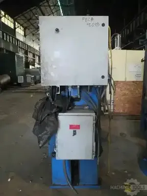 USED Molding Presses