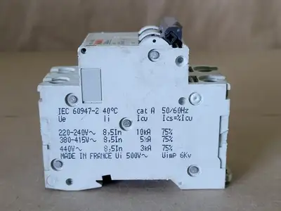 Used MERLIN GERIN C60A Switchgears British Columbia CA | Lenmark #239038