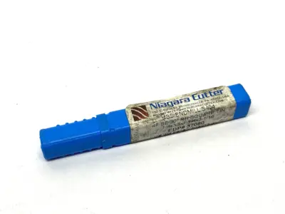 USED NIAGARA CUTTER SQUARE END MILL 4-FLUTE SE 30° 1/4 X 3/8 X 1-1/4 X 3-1/16