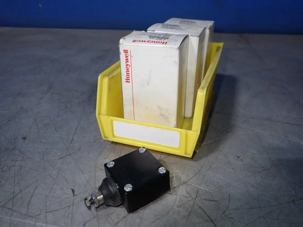Used HONEYWELL LSZ1W Relays & Switches | HGR 24 #739084