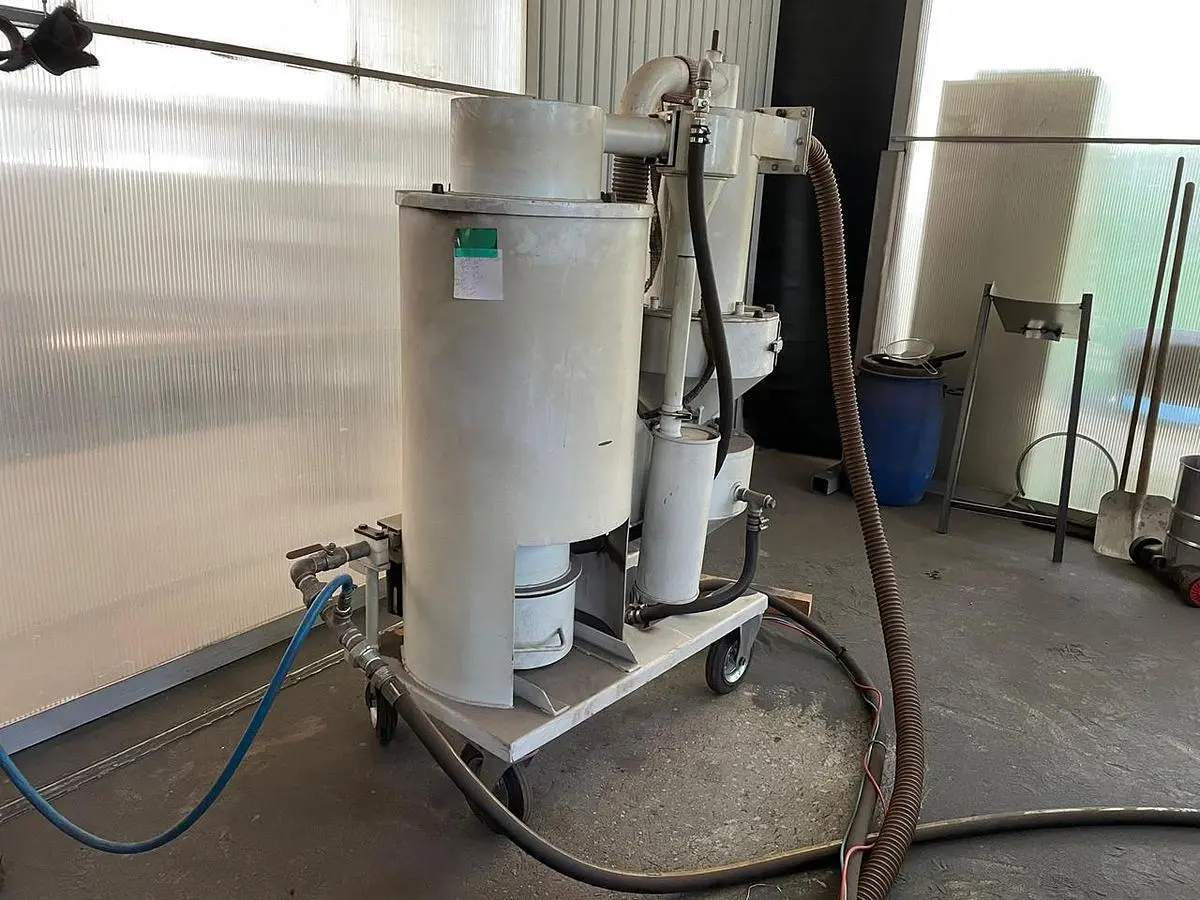 Used 1997 STROJÍRNA ROKYCANY DSM4 Blast Cleaning CZ | Amaron s.r.o. #1061620
