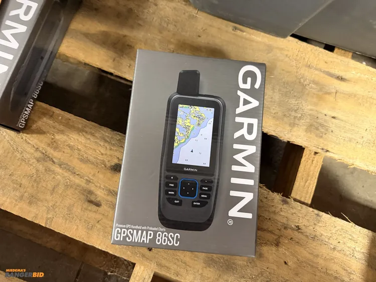 Used GARMIN GPSMAP 86SC GPS Equipment Michigan US | Miedema Asset Management Group #1369538
