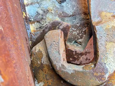 Used _UNKNOWN_ LEFT-HAND DRILLING TOOL WRENCH (CLAW-END / J-WRENCH) Wrenches Pennsylvania US | East West Machinery & Drilling #1417919