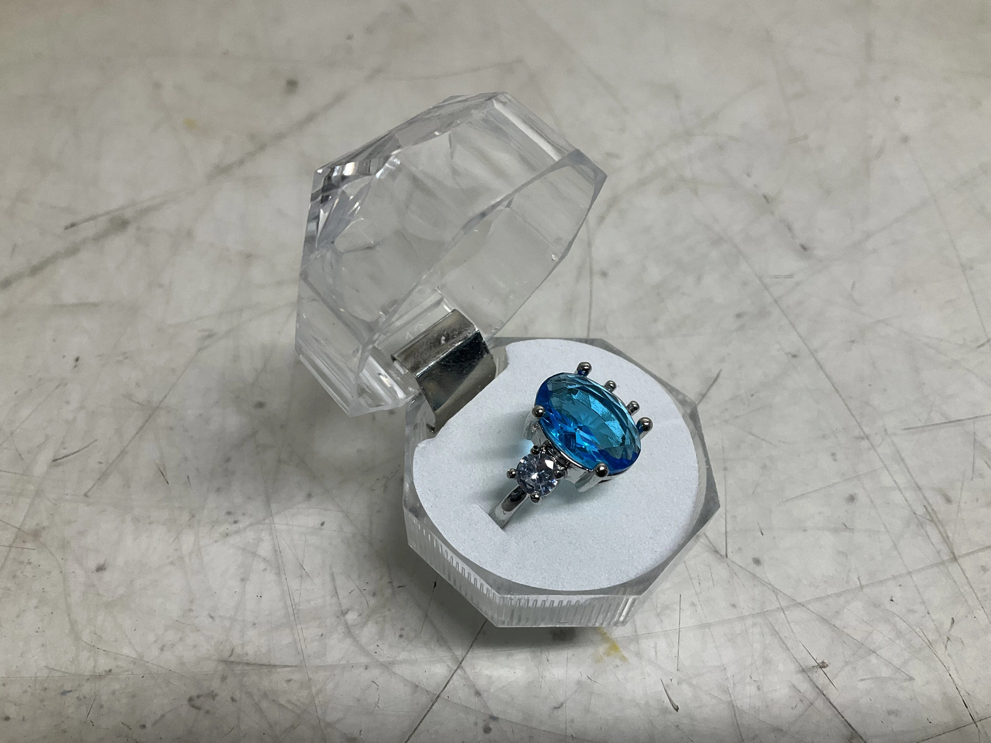 Used _UNKNOWN_ _UNKNOWN_ Jewelry & Gemstones Michigan US | Miedema Asset Management Group #1329914