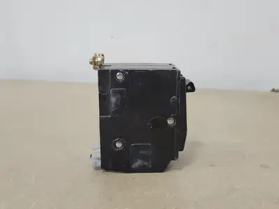 USED SQUARE D QOB250