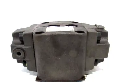 NEW VICKERS 4CG-06-C-21 CHECK VALVE 4CG06C21