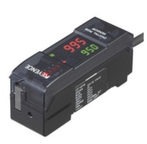 Keyence CZV21AP Photoelectric Sensors, Amplifier Unit, Main Unit, PNP [New]