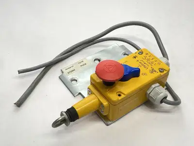 Used Allen-Bradley Ser. E Guardmaster Lifeline 4 Cable Pull Switch Relays & Switches Michigan US | Maverick Industrial Sales #1401634