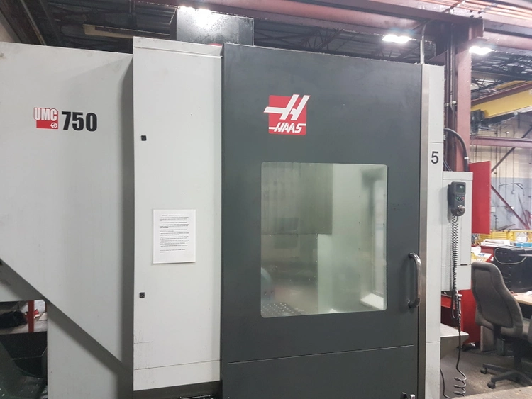 Used 2014 HAAS UMC Vertical Machining Centers (5-Axis or More) | Two Spade Machinery LLC #507809