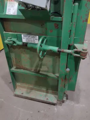 72" X 30" PHILADELPHIA TRAMRAIL PTR MODEL #7230 VERTICAL HYDRAULIC CARDBOARD BALER: STOCK #18052