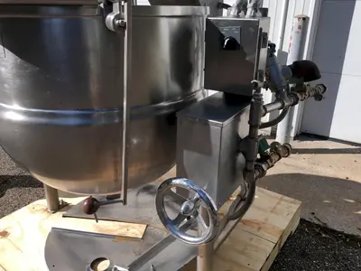 USED 1996 GROEN DTA/3-60