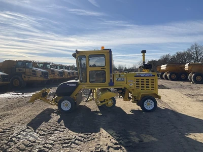 New | in-Stock 2023 SUPERIOR BROOM DT74J Street Sweeper Texas US | National Equipment Dealers #1422813