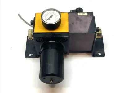 Used Knapp Pneumatic Air Pressure Regulator w/Gauge Wall Mount Bracket Assem Air Pressure Regulators Michigan US | Maverick Industrial Sales #1395593