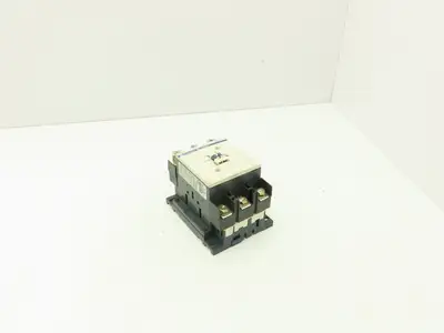 Telemecanique LC1D115 Motor Starter Contactor 250A 1000V 3 Pole 110V Coil
