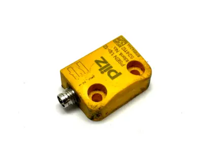 PSEN 1.1p-12 | Pilz  Safety Switch 524112 - Used