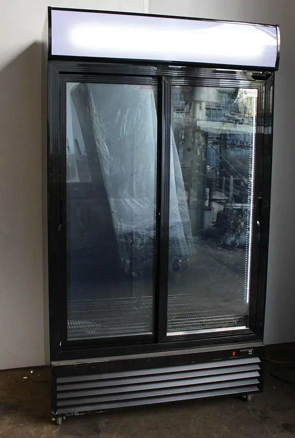 Commercial 2 Glass Door Refrigerator - Scratch & Dent - Model: SS-P1000WB-B 115V - 3.3 amps - SEE VIDEO