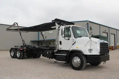 Used 2017 FREIGHTLINER 114SD Hooklifts & Roll-Offs Texas US | Roll Off Truck World #1491802