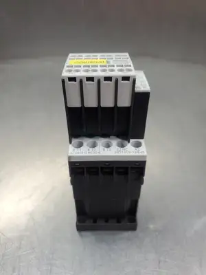 Siemens 3RT10151BB42 Sirius Contactor w/3RH19112FA22 Module. 4E50