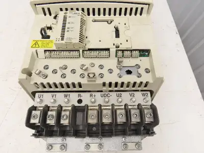 Used ABB _UNKNOWN_ Variable Speed Drives Indiana US | Arrow Industrial #1316615