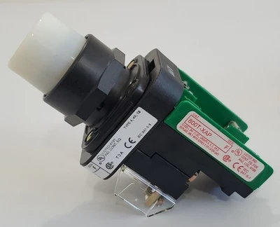 NEW Allen Bradley 800T-XAP