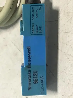 USED YAMATAKE FL2-4A6S