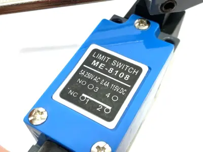 ME-8108 | Roller Level Limit Switch, Adjustable Arm, 5A 250VAC 115VDC Metal Roller - New – Open box