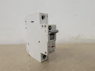 USED ALLEN-BRADLEY 1492-SP1B150