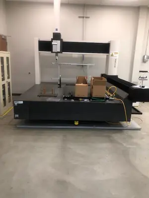 2016 ZEISS ACCURA II 20/24/10 Coordinate Measuring Machines | Machnet (2)