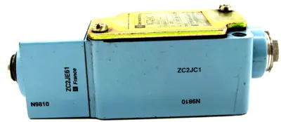 NEW TELEMECANIQUE NA