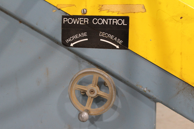 L & L Machinery Du-All Radio Frequency Gluer (Easel Style)