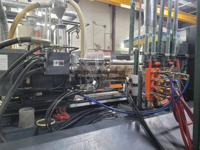 Used 2000 Sandretto 1300/220 Injection Molding Machines Illinois US | Meadoworks #1514529