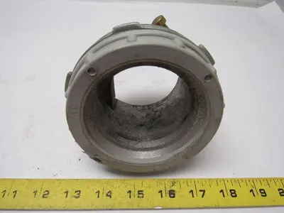 T&B Thomas & Betts AC30 PLM  3-1/2" Conduit Clamp Box Connection