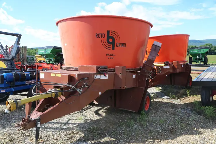 Used 2024 ROTO GRIND 760 Bale Choppers - Feeders Pennsylvania US | Zimmerman Farm Service #1409990