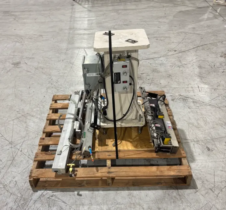 Used FORTVILLE / CARTER LOT OF MISC. VIBRATORY INLINE LINEAR FEEDERS Vibratory Feeders Michigan US | Maverick Industrial Sales #1092648