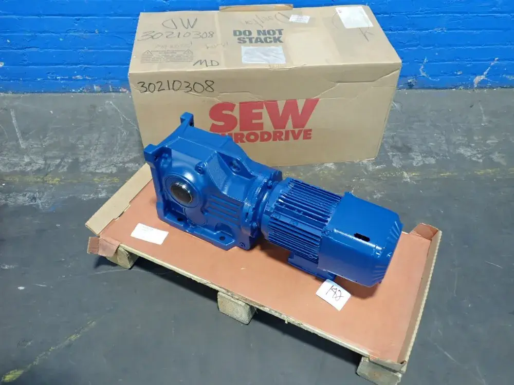 New | in-Stock 2022 SEW EURODRIVE KA77B DRN90S4/BE2HR Motors (misc) Ohio US | HGR 24 #792169