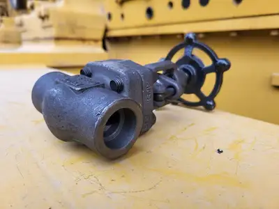 3/4" Class 800 Globe Valve API 602