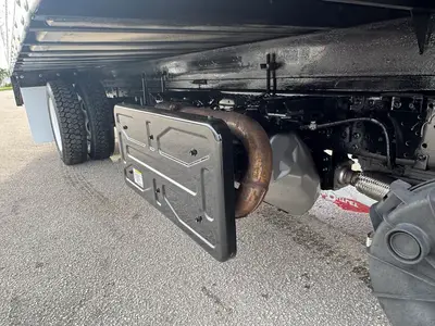 Used 2019 ISUZU NPR XD Reefer Trucks Florida US | Truck and Van Outlet #1509164