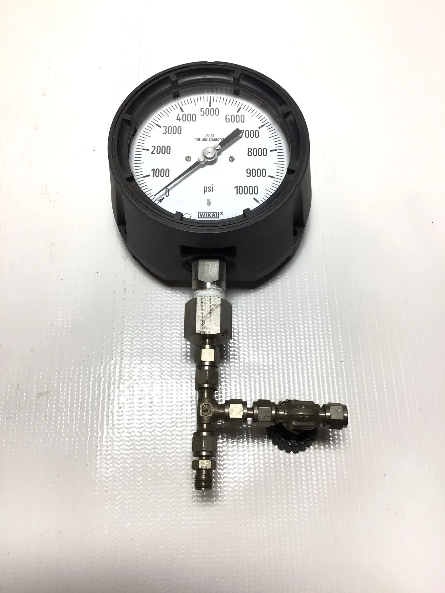 WIKA Pressure Gauge with Snubber & Valve 316 Stainless Steel Tube and Connection