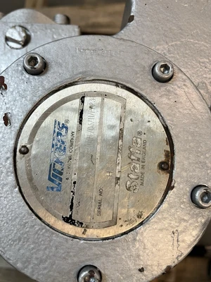 Used VICKERS HM/C200Z/170110/F/C3/11/PL231 Hydraulic and Pneumatic Motors Ohio US | Surplus Asset Holdings #1508215