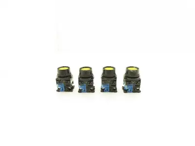 Fuji Electric Yellow Illuminated Push Button 30mm 600V 10A 30v Bulb Lot of 4