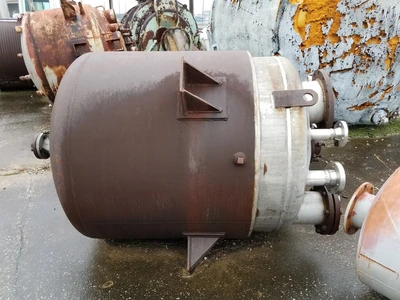 800 Gallon 58psi @ 200F Mixer