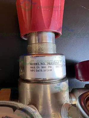 USED PRAXAIR PROSTAR PLATINUM RX30410  REGULATOR 3000 PSI W/ WINTERS AND WAKI GAUGES
