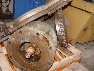 USED CINCINATTI RIGHT ANGLE HEAD