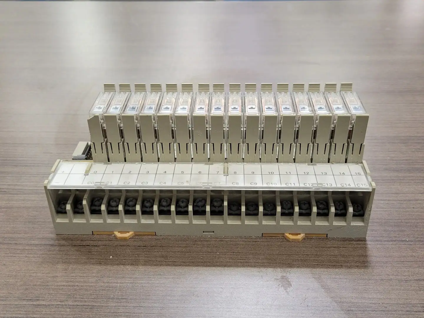 24 VDC 16 Channel Relay Module Board