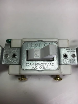 NEW Leviton 1D24S2/1D43E2