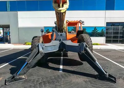 USED 2012 JLG G10-55A