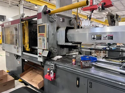 1998 VAN DORN 300HT30 Plastic Injection Mold | Universal Press & Machinery (UPM) (17)